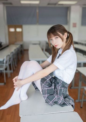 《女神宿舍管理君》_HD最新电影在线观看