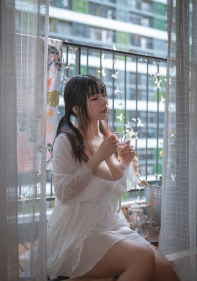 女狱警免费观看完整版全集_神马电影在线观看